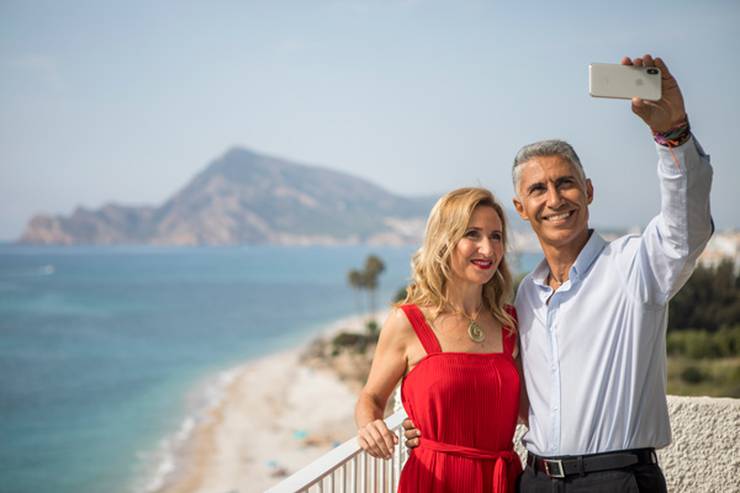 Give away cap negret hotel cap negret altea, alicante Give away cap negret hotel cap negret altea, alicante